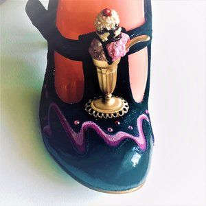 IRREGULAR CHOICE “Smooch” Ice Cream Sundae Heels Mary Jane Novelty Shoes Sz 7.5
